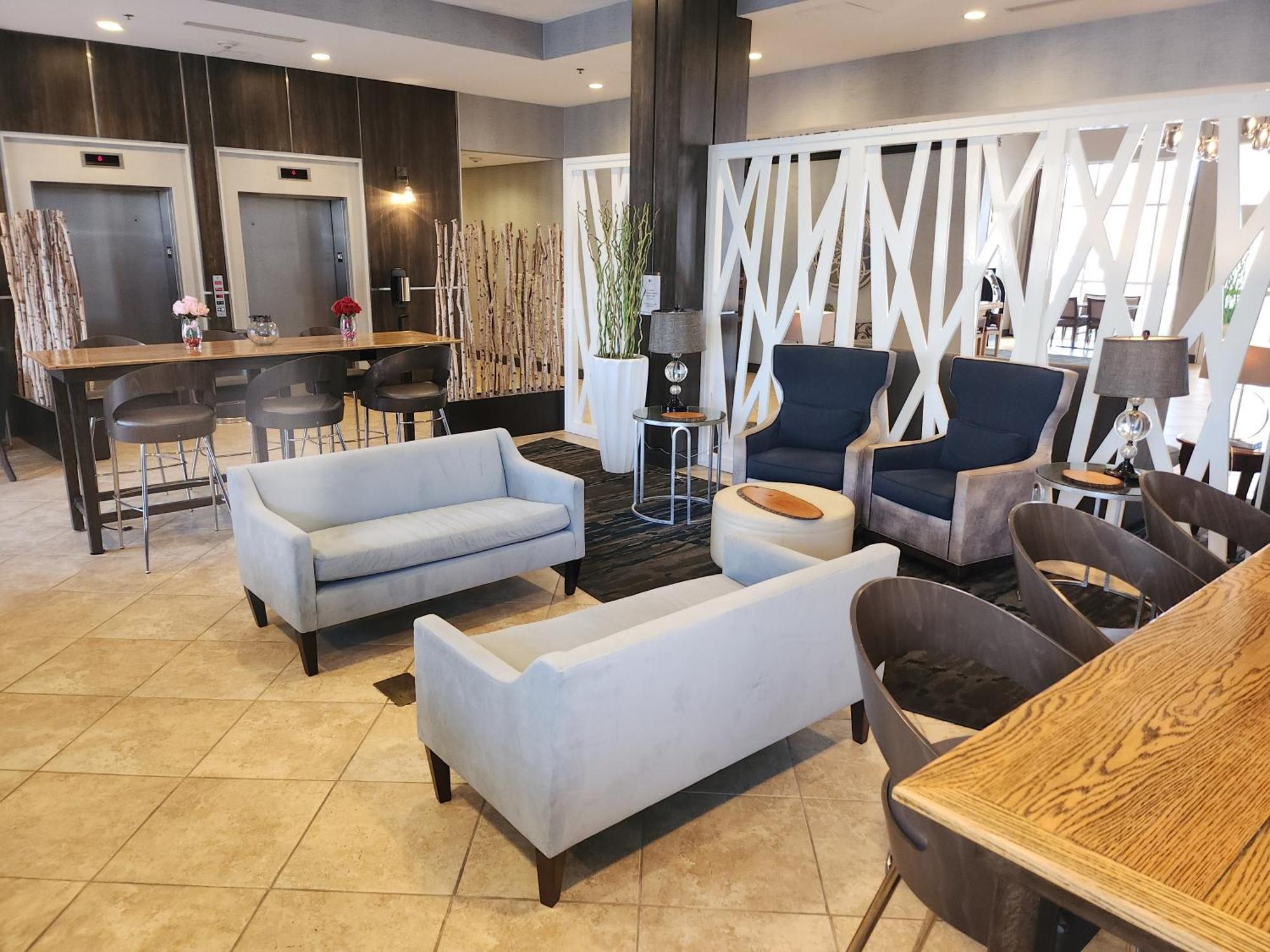 Doubletree By Hilton - Convention Center Hotel North Charleston
