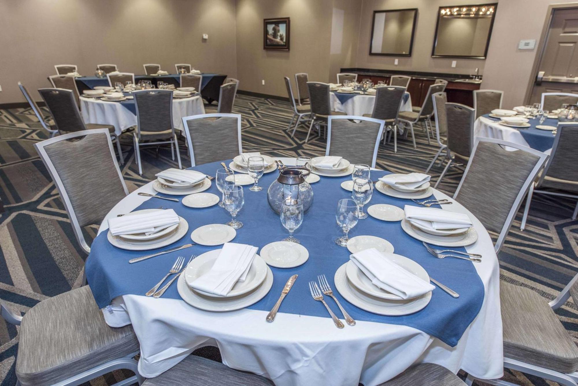Hotel Doubletree By Hilton - Convention Center 4*