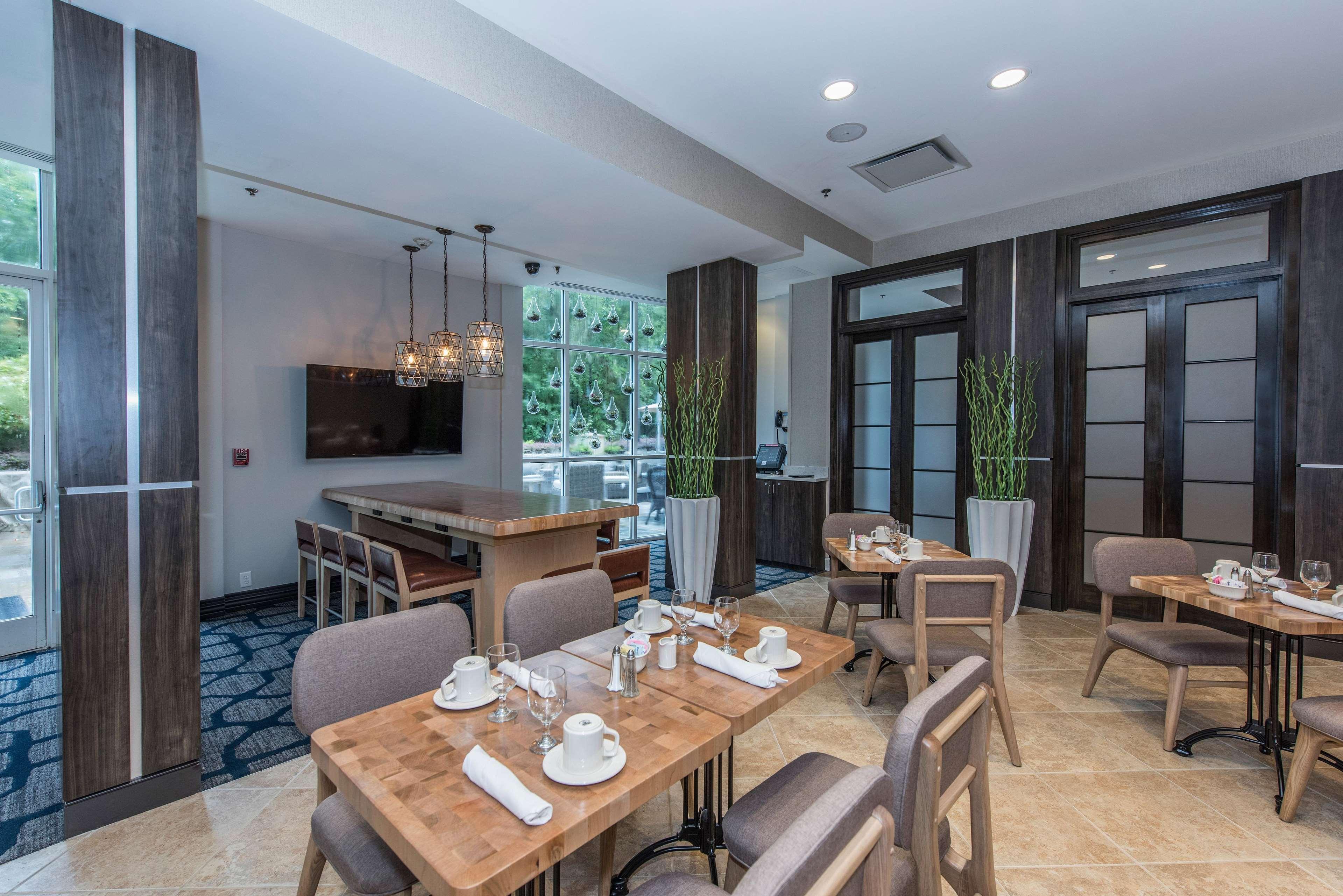 Doubletree By Hilton - Convention Center Hotel