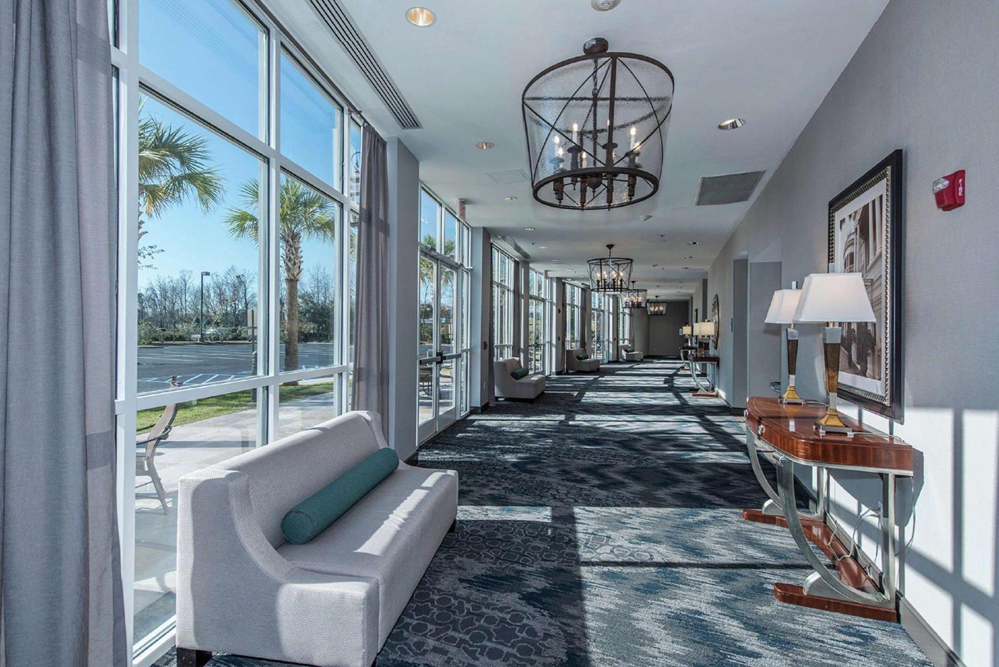 Hotel Doubletree By Hilton - Convention Center 4*