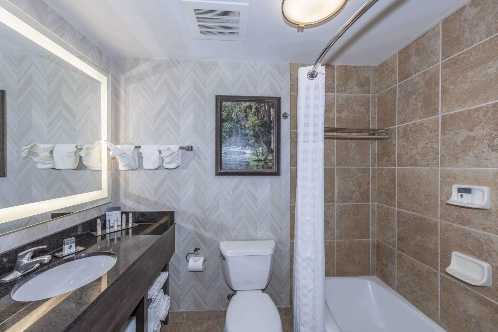 Hotel Doubletree By Hilton - Convention Center